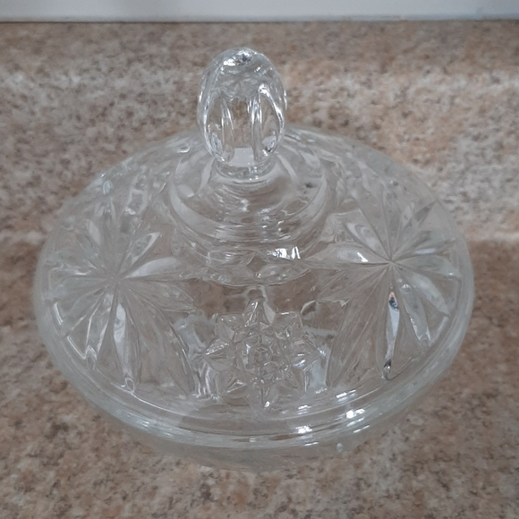 * Vintage Glass Candy Dish With Lid - Picture 2 of 4